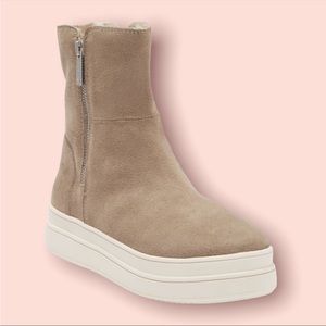 JSlides Faux Fur Lined Waterproof Boot Taupe Shoe Women’s Size 8